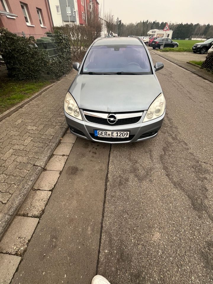 Opel Vectra 1,8L in Bellheim
