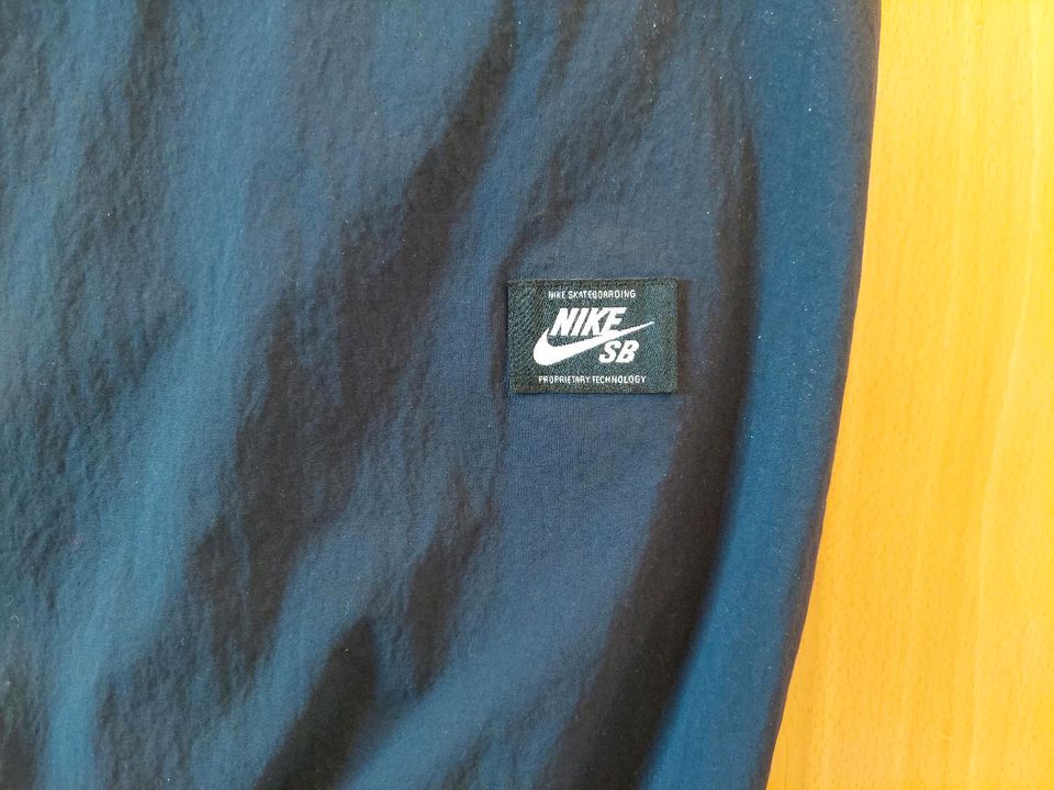 Nike, Pullover, Größe M, Oversize, Neu in Zettemin