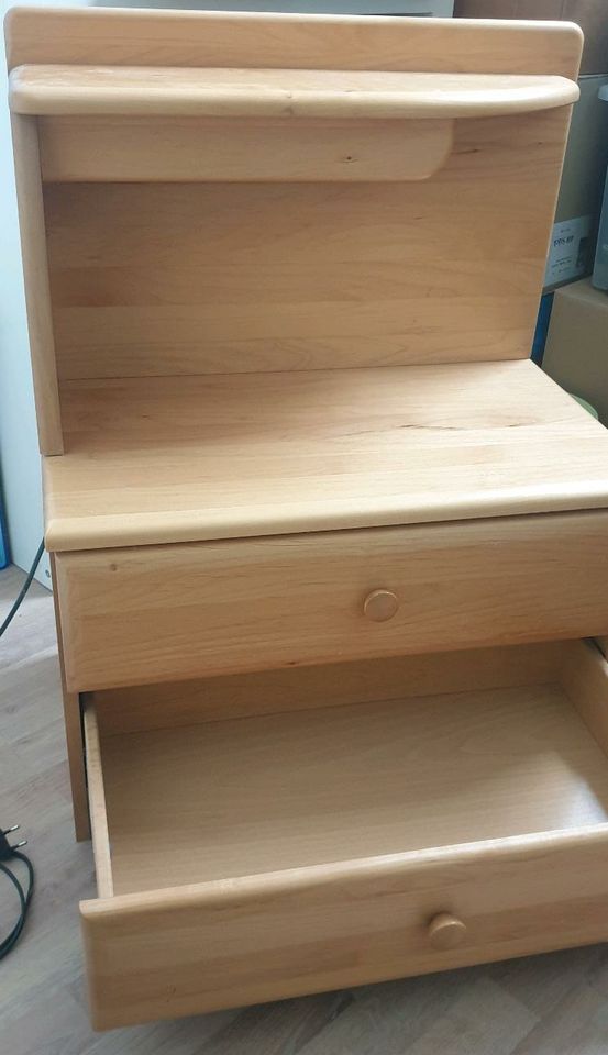 Nachttisch/ Nachtschrank Schlafzimmer 2x mit Beleuchtung in Lüdenscheid