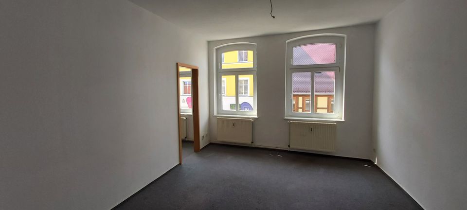 Schöne kleine 2-Zimmer Wohnung im Zentrum von Burg bei Magdeburg zu vermieten in Burg