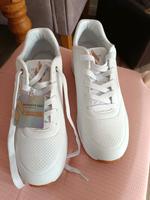 Sketchers weiss Gr. 40 (7) neu Air cooled memory foam Niedersachsen - Jever Vorschau