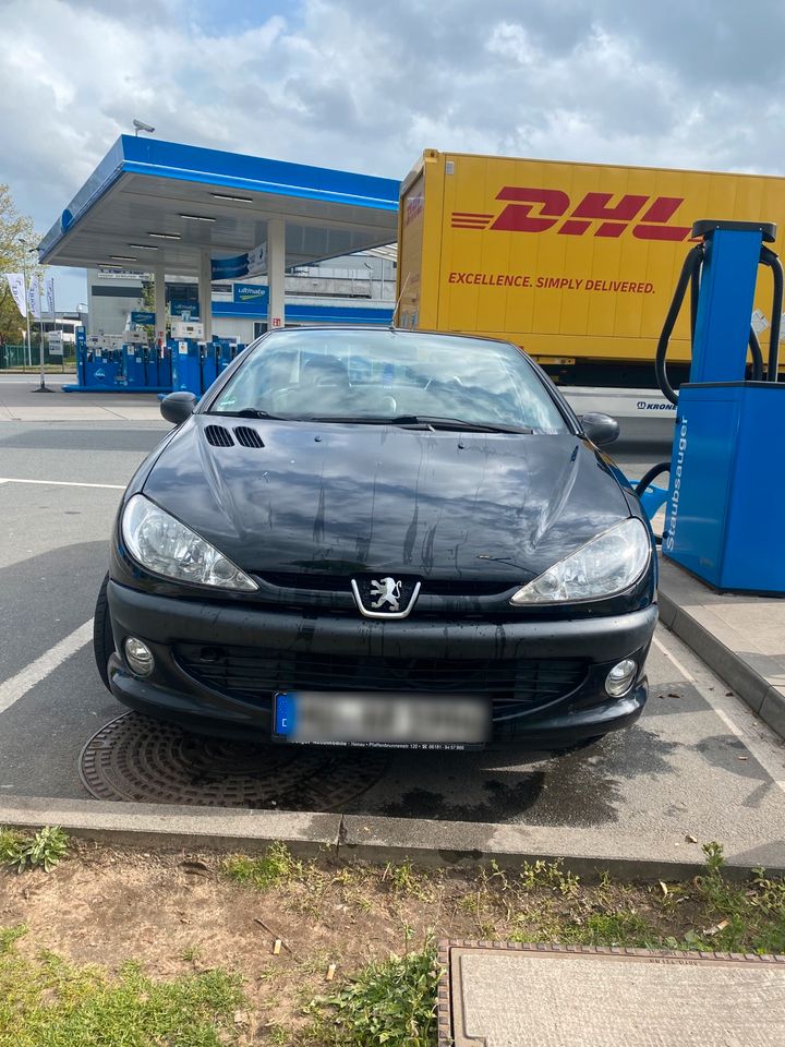 PKW Peugeot 206 cc Cabrio 8 Reifen inklusive in Obertshausen