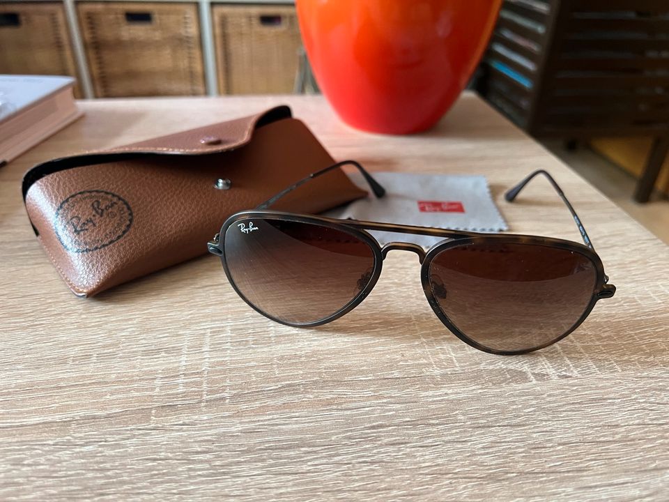 Ray Ban Sonnenbrille in Jena