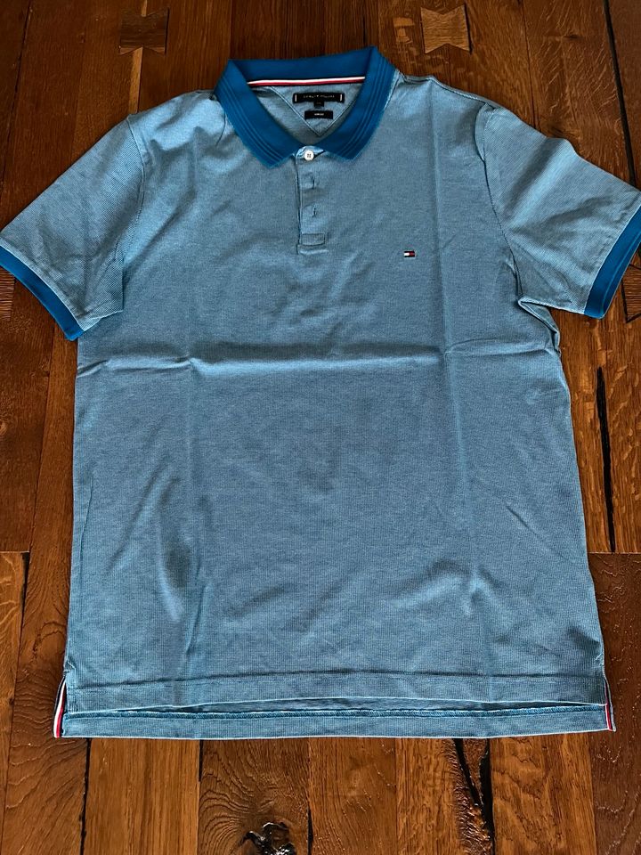 Herren Poloshirt Hilfiger Gr. XXl neuwertig in Bad Waldsee