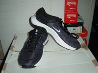 Nike LEGEND ESSENTIAL 3 in der Gr.45.5 in schwarz Köln - Rath-Heumar Vorschau