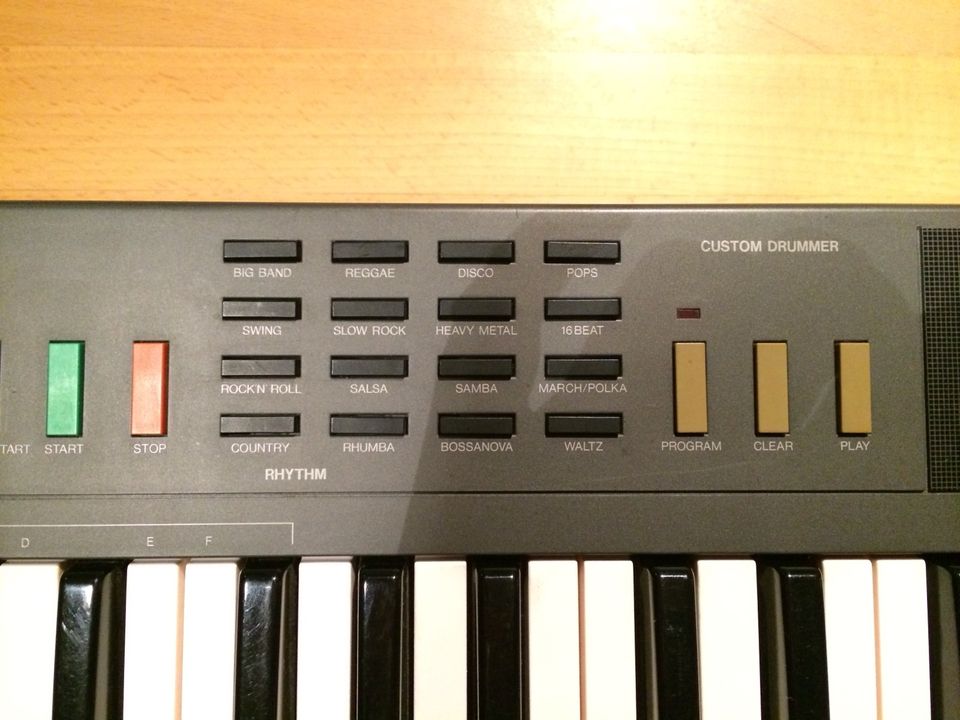 Keyboard Yamaha PSR-21 in Bad Arolsen