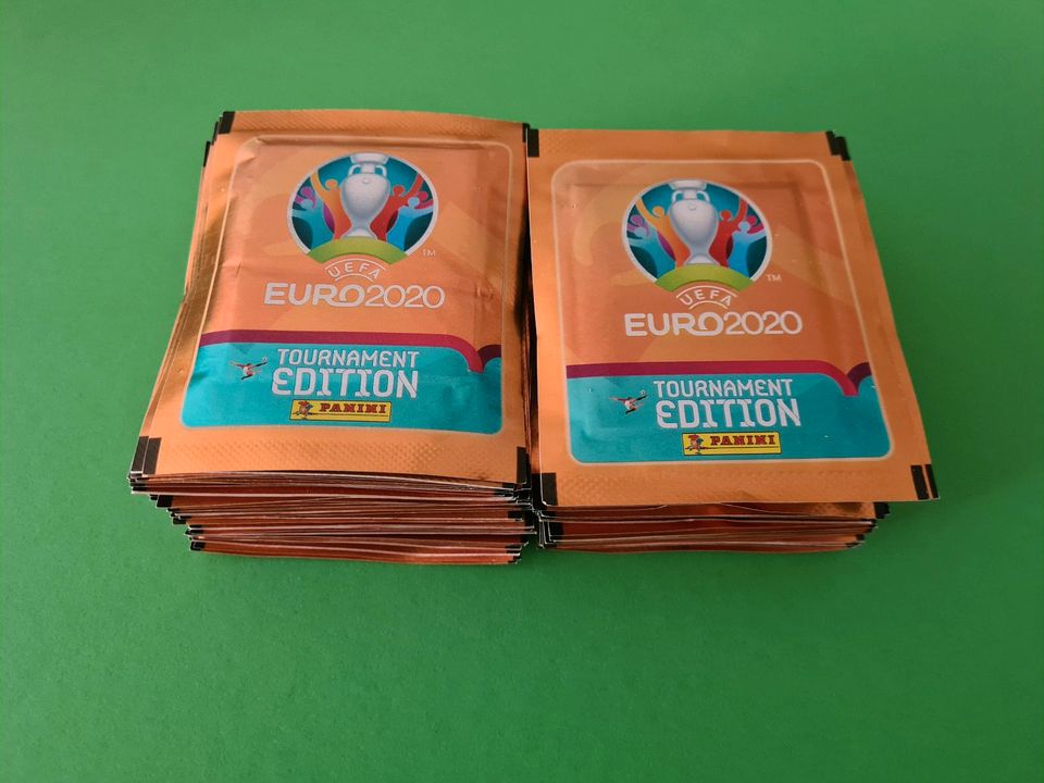 Panini Euro Tournament 2020 - 100 ungeöffnete Tüten in Mönchengladbach