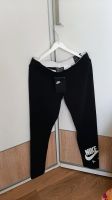 Nike Tight Fit Hose, Leggings schwarz Gr. 156-166 Neu mit Etikett Hamburg - Bergedorf Vorschau