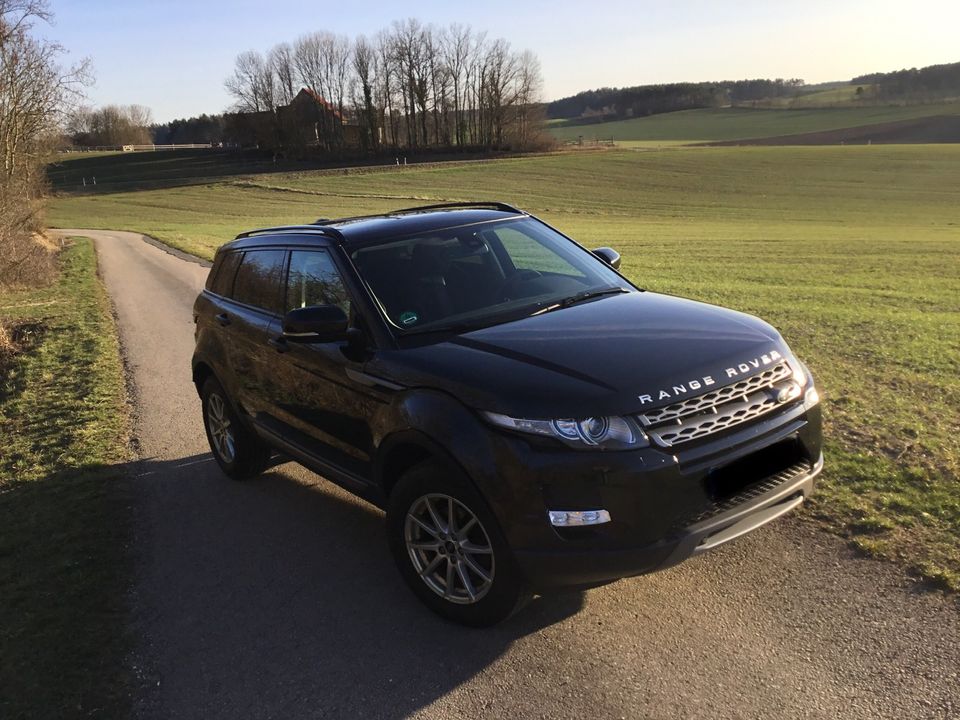 Hübscher Land Rover- Range Rover Evoque 2,2 diesel in Thurnau