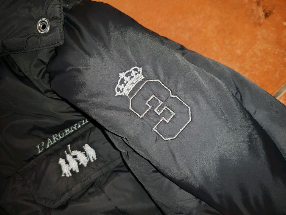 CMP Winterijacke schwarz Gr. M abnehmbare Kapuze in Offenbach