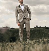 CLUB OF GENTS | 3-Teiler, Premium Herren-Anzug, Boho Stil, Beige Rheinland-Pfalz - Mainz Vorschau