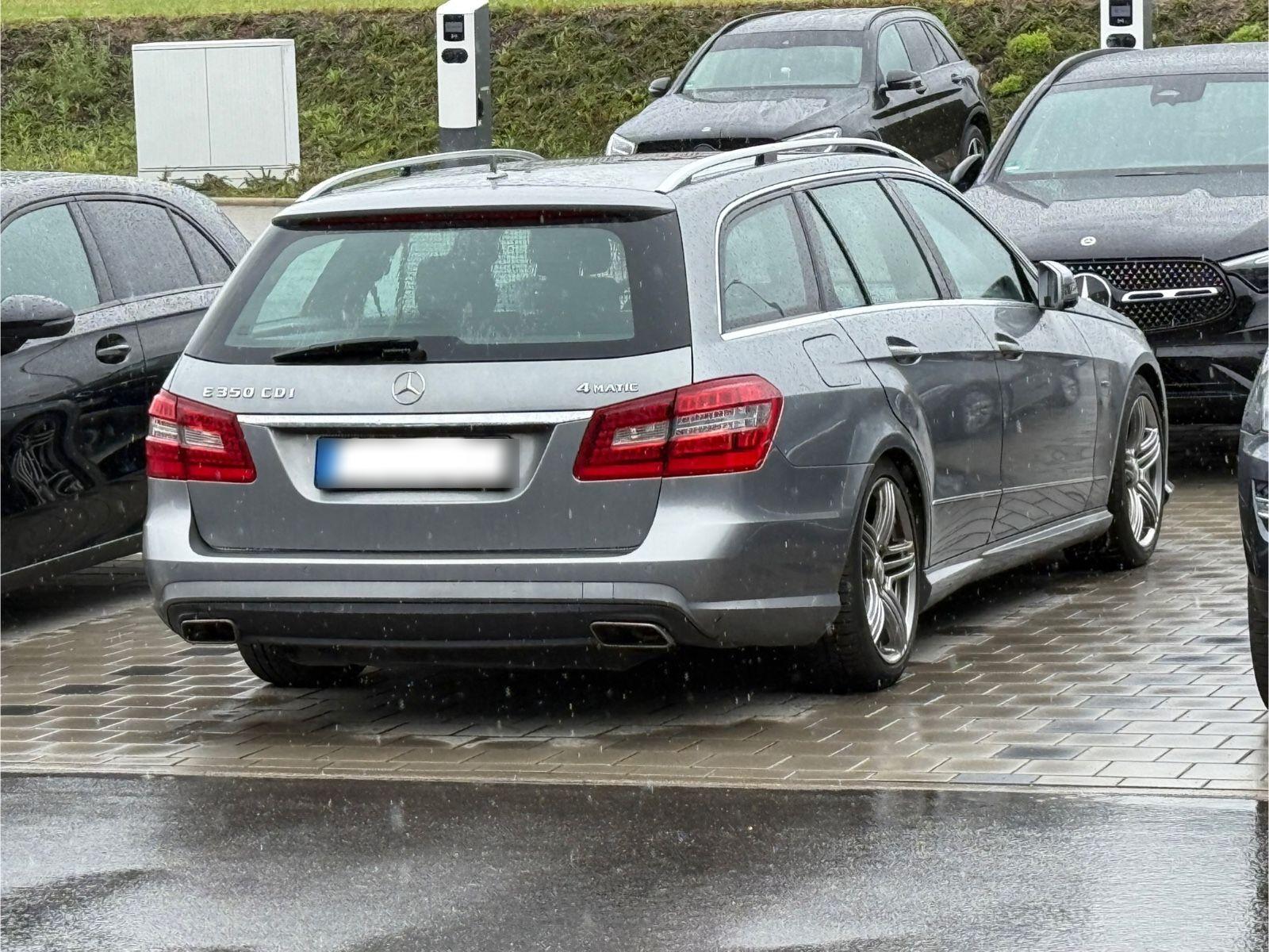 Abbildung des Autos Mercedes-Benz 350 CDI 4M…