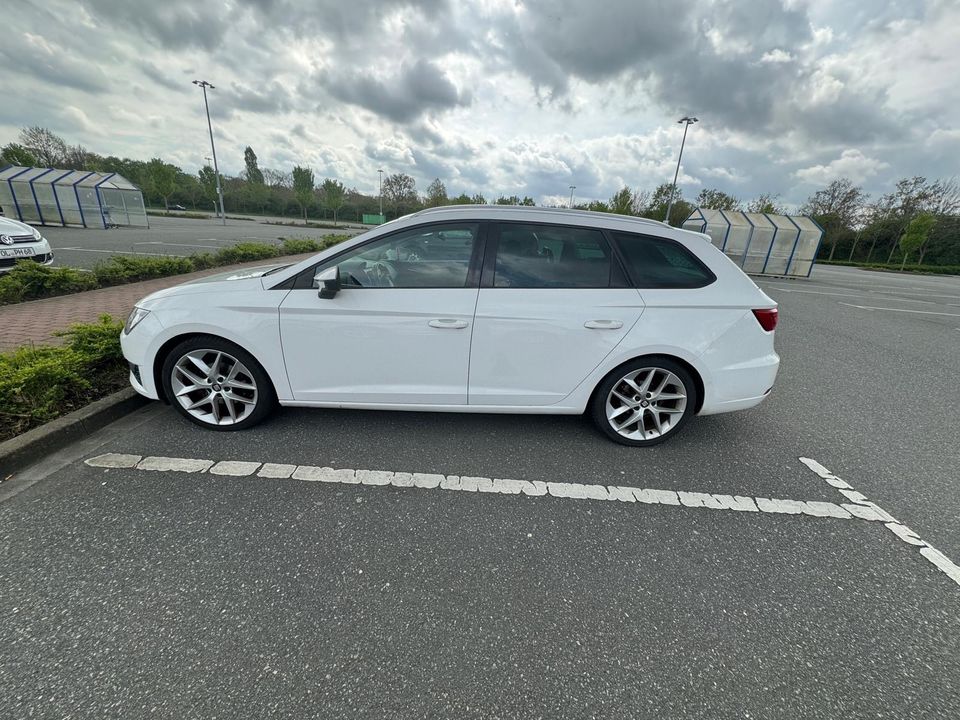 Seat Leon ST 2.0 TDI FR DSG in Delmenhorst