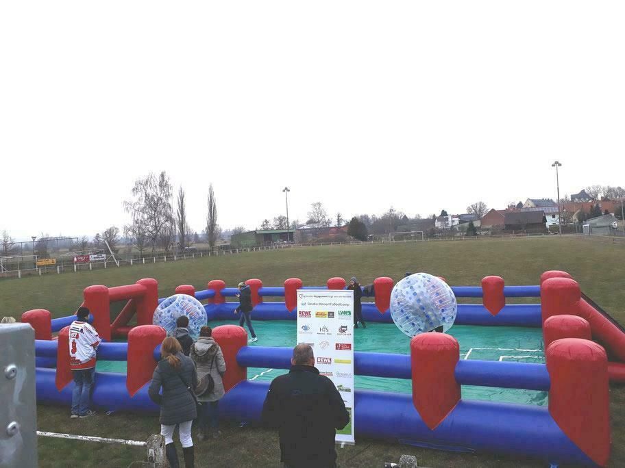 Torwand mieten Torwandschießen Verleih Fussball Kindergeburtstag in Echzell 