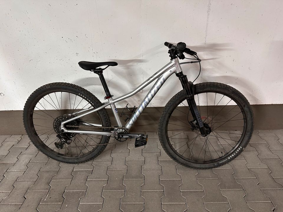 Specialized Rockhopper Expert 27,5 X-Small in Wiesbaden