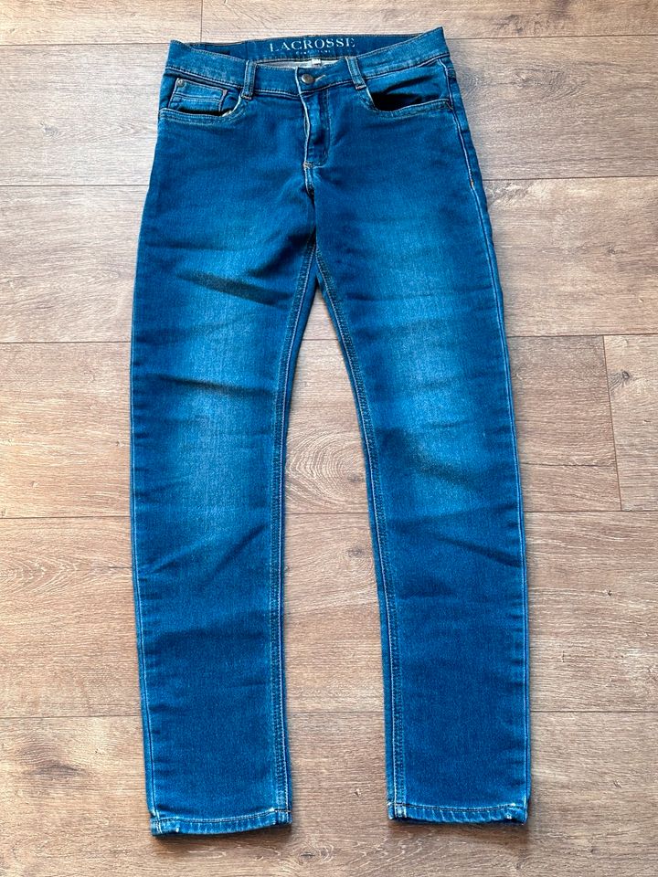 Lacross Jeans 164 in Eging am See