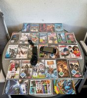 Sony PSP, 24 Spiele, 4 Filme, Speicherkarte und Netzteil Berlin - Neukölln Vorschau