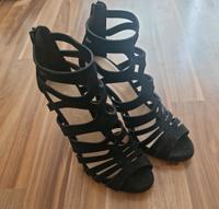 High Heels Schwarz Größe 41 Hessen - Heppenheim (Bergstraße) Vorschau