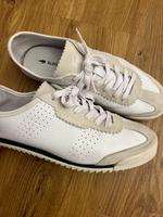 Lacoste Sneaker Turnschuh Weiß Gr.38 Club Low Wildleder Neuhausen-Nymphenburg - Neuhausen Vorschau