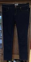 dunkelblaue Jeans Janina Slim Style star Gr EUR 44 L 32 Damen neu Köln - Ehrenfeld Vorschau