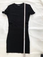 Kleid Damen bershka Gr M Saarland - Ottweiler Vorschau