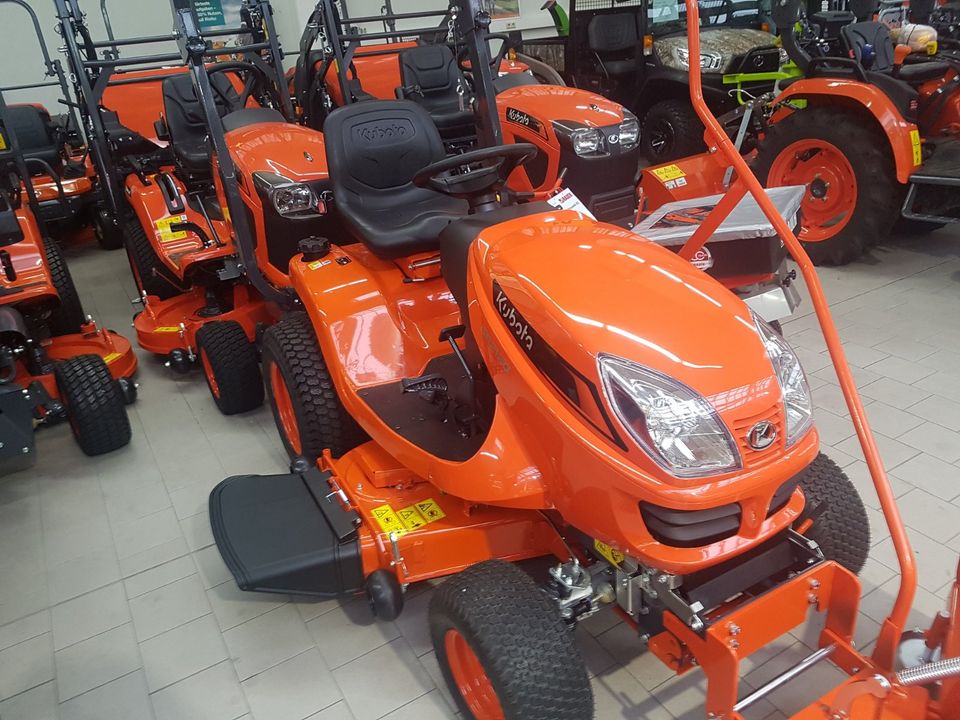 Kubota GR2120 S Rasentraktor Aufsitzmäher Allrad Schneeschild in Olpe