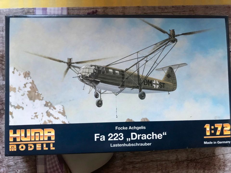 Bausatz deutscher Lastenhubschrauber Focke-Achgelis FA 223 1:72 in Nauheim