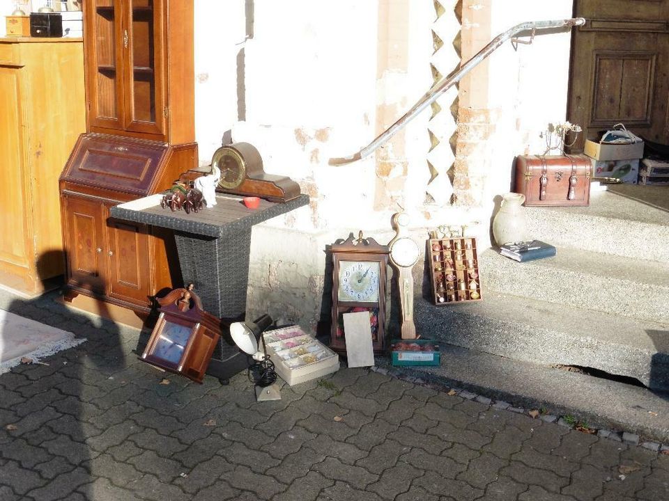 Gebrauchtwaren Lagerverkauf / Ankauf / Antiquitäten in Schöningen