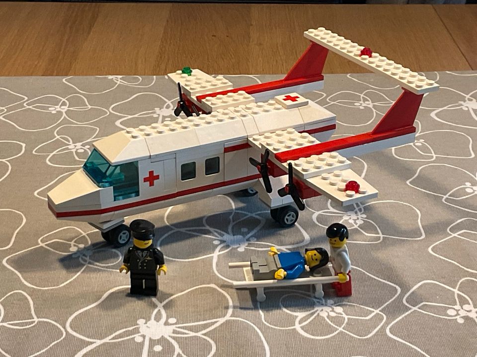 Lego Set 6356-1 Med-Star Rescue Plane (1988) + weiteres Lego in Pansdorf