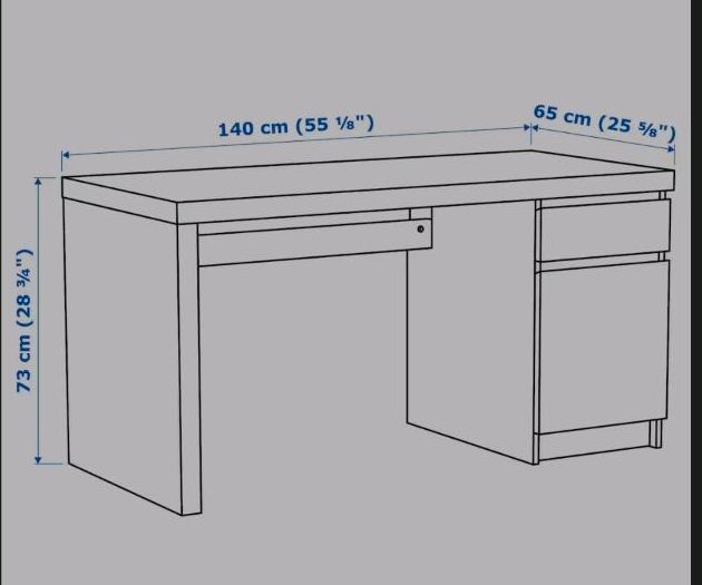 MALM Ikea Schreibtisch ( ohne Deko ) in Bad Oldesloe