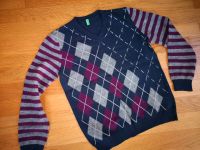 BENETTON Pullover Gr. M 122 - 128 für 7 - 8 Jahre  Wie neu, nur 2 Bayern - Zirndorf Vorschau