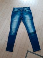 Damen StretchJeans mit sehr schöner Waschung Hessen - Bischofsheim Vorschau