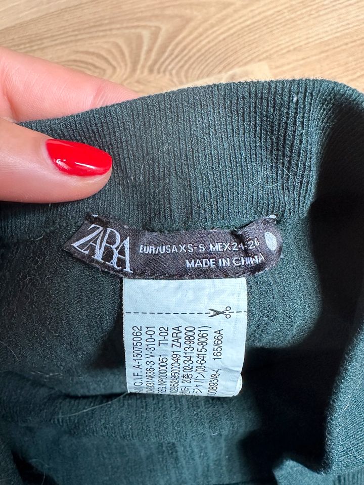 Zara leggings in Wittingen