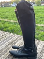 Reitstiefel STEEDS Brasilia schwarz Gr. 41 Nordrhein-Westfalen - Schloß Holte-Stukenbrock Vorschau