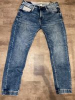 Esprit Jeans XL blau mit Gummizug Nordrhein-Westfalen - Oberhausen Vorschau