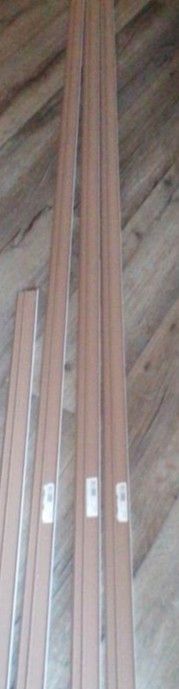 Teppich-Einklebeleisten weiß 50 mm - 8,58 m lang + 3 Eckverbinder in Teistungen
