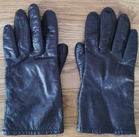 schwarze Lederhandschuhe mit Fütterung in XS bzw. 6 Frankfurt am Main - Nordend Vorschau