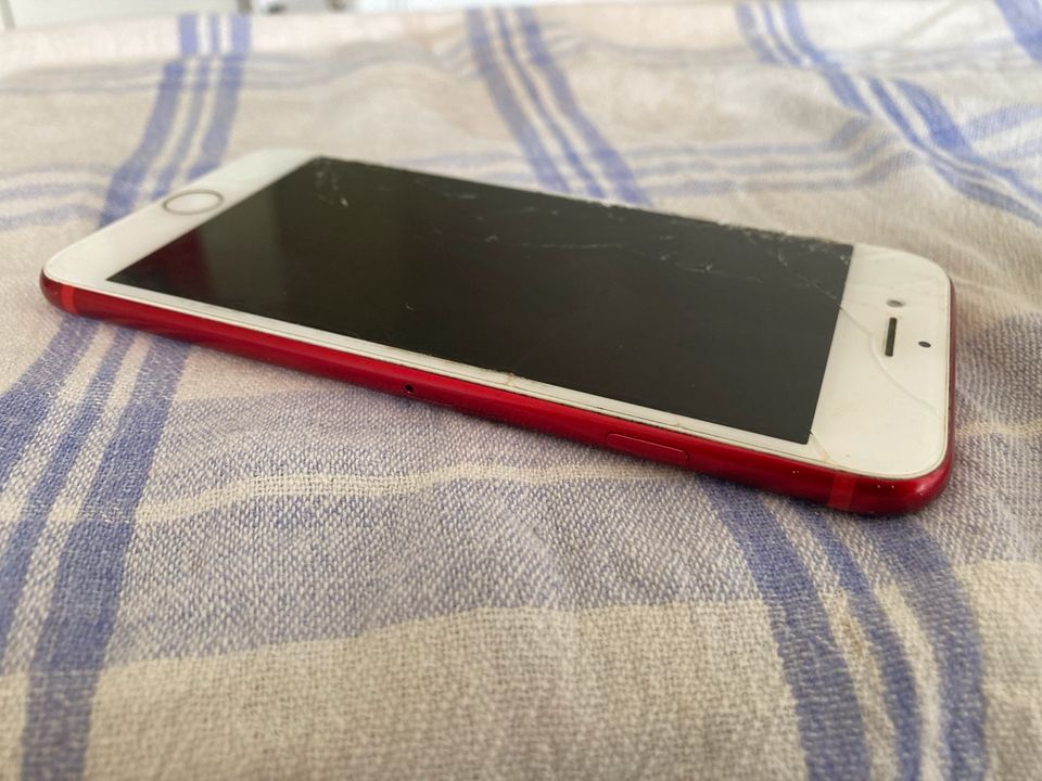 iPhone 7 Special Edition Red - 128G (gebraucht) in Rostock