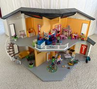 Playmobil 9266 Modernes Wohnhaus Puppenhaus Dresden - Leuben Vorschau