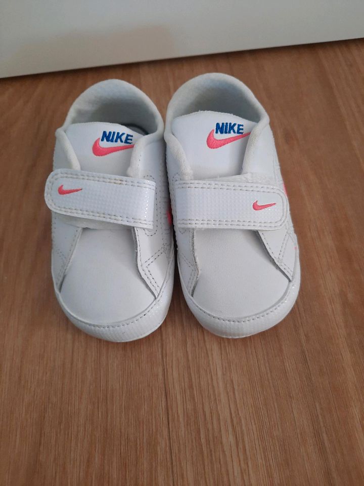 Nike First Court Traditional Lea CBV 4C 19,5 3,5 10 cm in Hessen -  Stadtallendorf | eBay Kleinanzeigen ist jetzt Kleinanzeigen