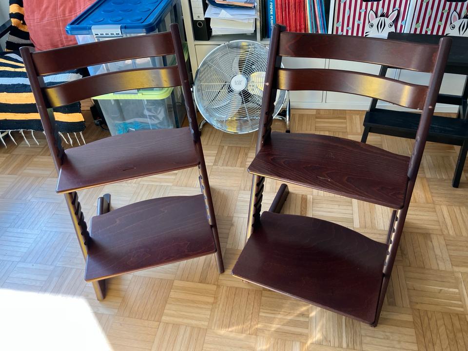 2 Original Stokke Tripp Trapp Hochstuhl Nussbraun Zwillinge in Darmstadt