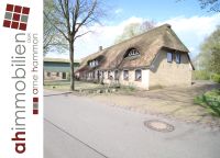 Charmantes Reetdach-Zweifamilienhaus mit traumhaftem Garten in Langstedt zu verkaufen Schleswig-Holstein - Eggebek Vorschau