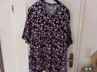 Kleid 48 Sommerkleid Blumen blau Niedersachsen - Bad Bentheim Vorschau