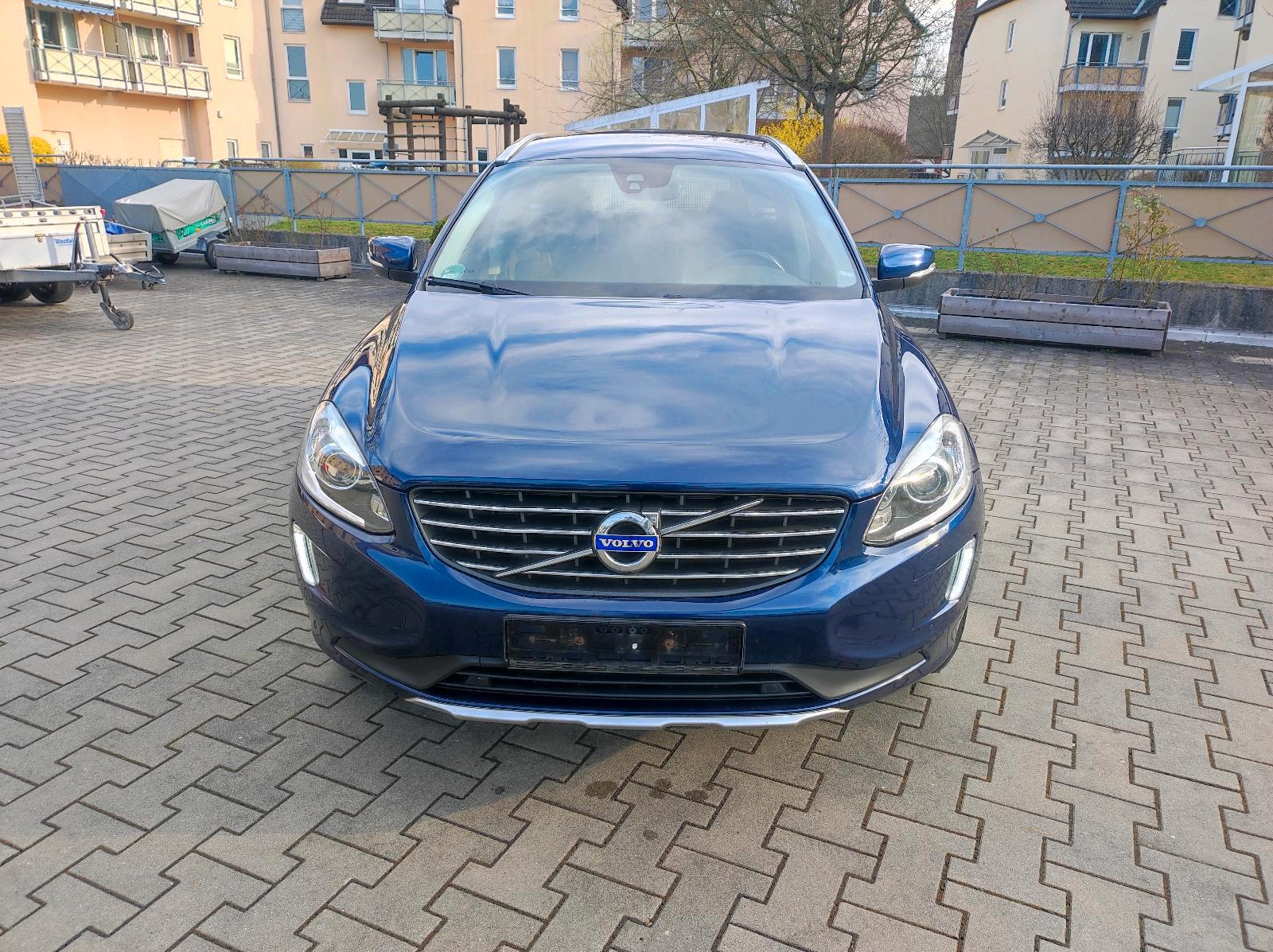 Abbildung des Autos Volvo XC60 &#x2F; Ocean …