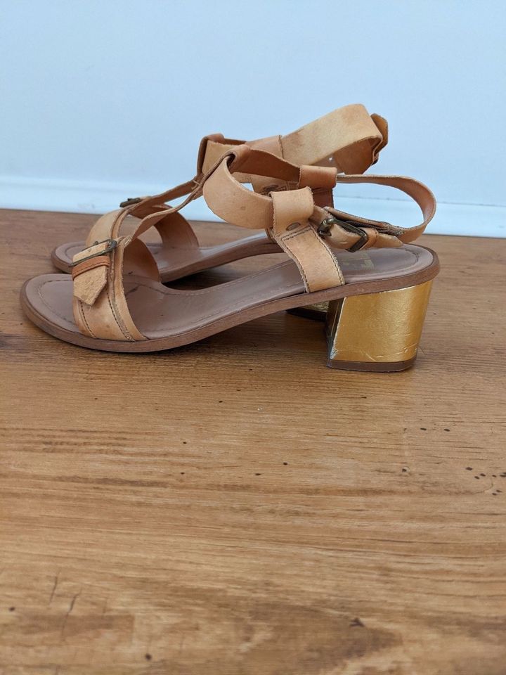 Leder Sandalen Riemchensandaletten Blockabsatz Gold 39 cognac bra in Herborn