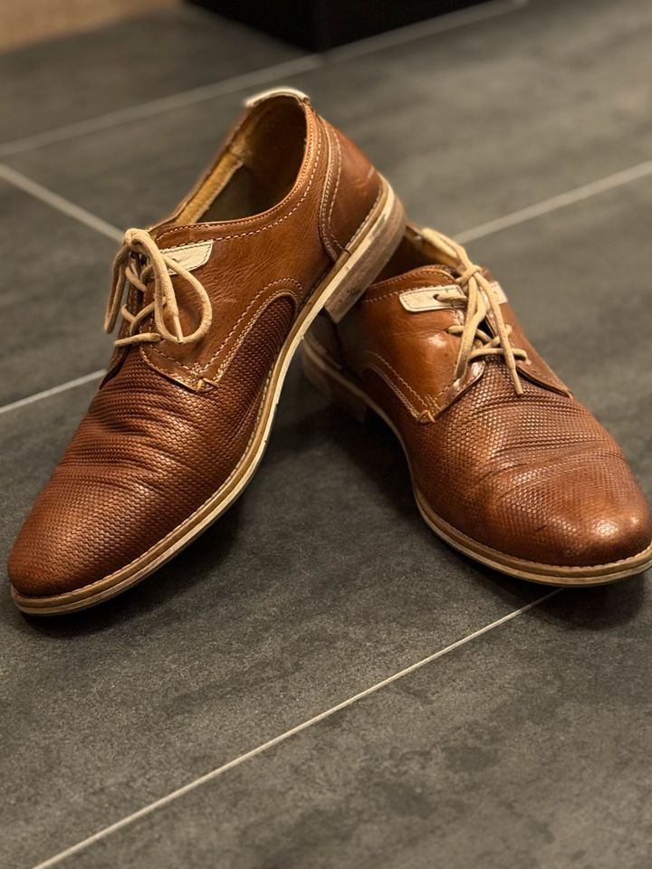 Business Schuhe Schnürer Gr. 44 braun cognac Sneaker Herren in Hagen