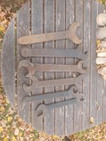 Werkzeug Schraubenschlüssel antik 6Stück bis 65mm Sachsen - Oppach Vorschau