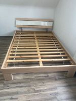 Verkaufe Komfortables Bett (140x200) mit wenig Gebrauchsspuren Rheinland-Pfalz - Hachenburg Vorschau