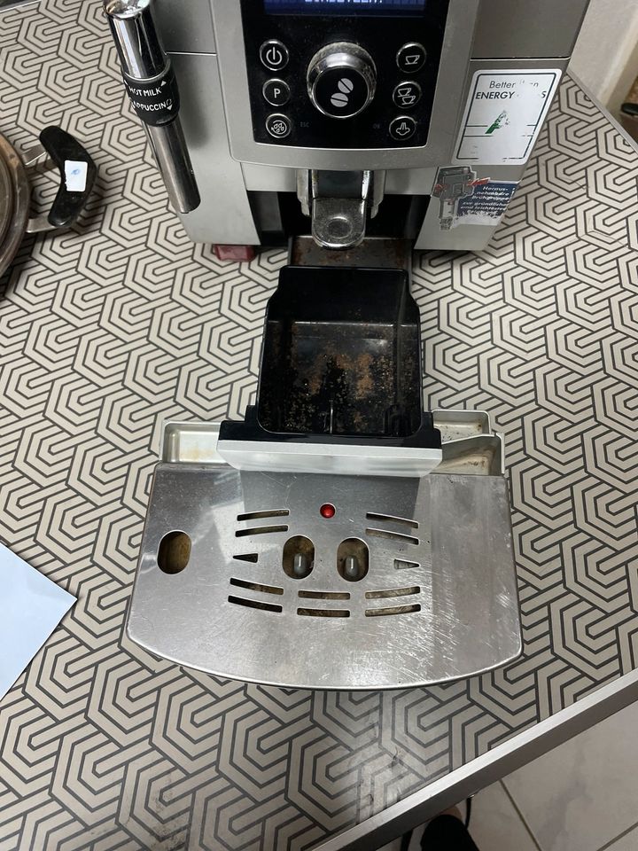 Delonghi Kaffeevollautomat ausschlachten in Illerkirchberg