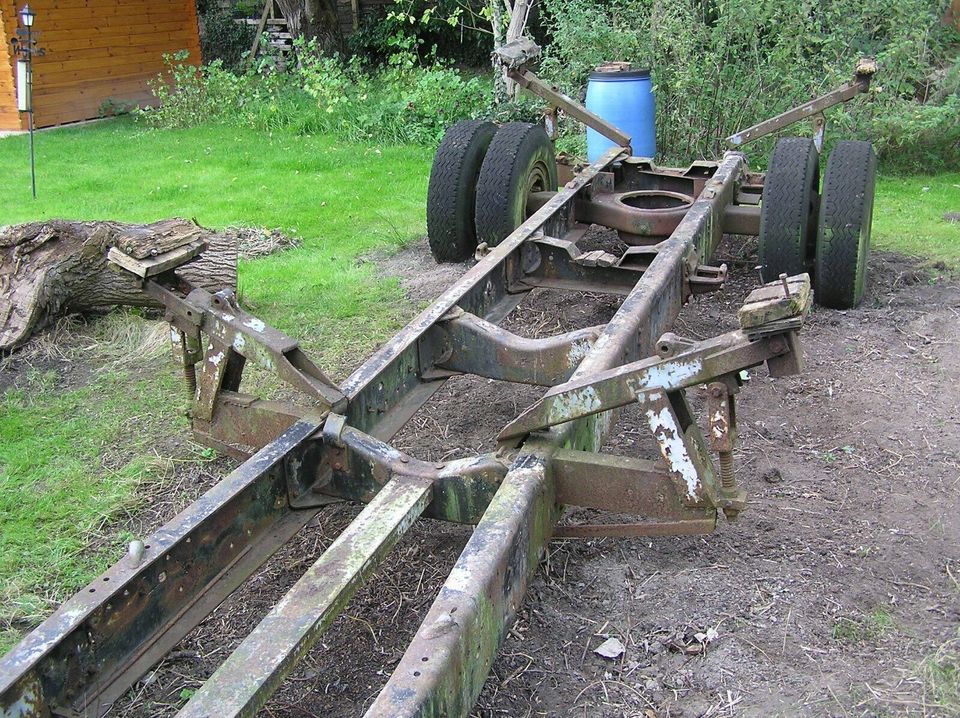 Hafentrailer Trailer für Boot Schiff groß reparaturbedürftig in Hamburg